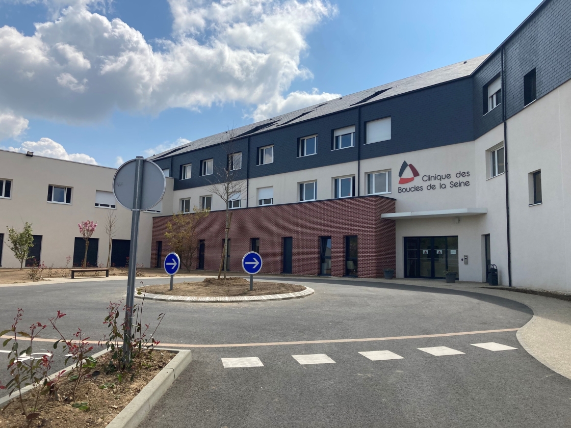 Clinique psychiatrique Les Boucles de Seine à Yvetot, Seine-Maritime (76), Normandie - conception et réalisation Espace Engineering Fayat, contractant général et maître d'œuvre