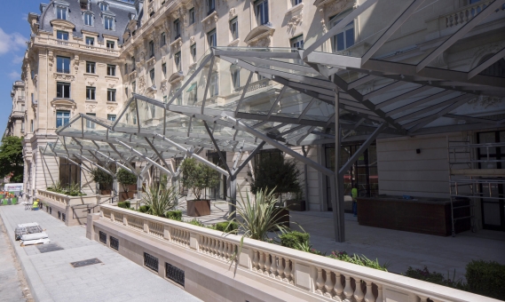 the-peninsula-hotel-helene-peter.jpg