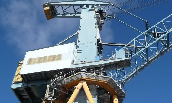 joseph-paris-base-navale-brest-grue-41-avant-renovation-2010.jpg