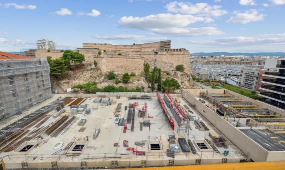 Collège Gaston Defferre à Marseille (13) 4