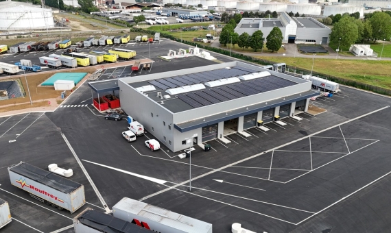 Construction plateforme logistique et bâtiment de bureau à Le Grand-Quevilly, Seine-Maritime (76), Normandie - conception et réalisation Espace Engineering Fayat, contractant général et maître d'œuvre