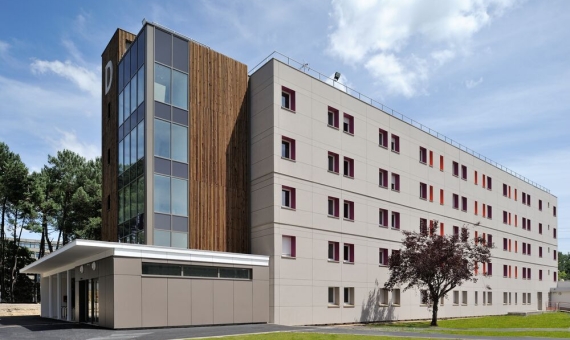 Réhabilitation et extension des bâtiments Crous Village 3 à Pessac (33) 1