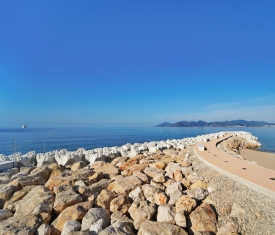 Razel Bec Digue Laubeuf Cannes