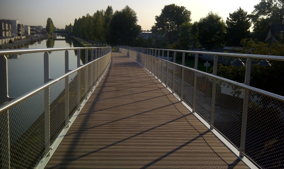 pavillon sous bois