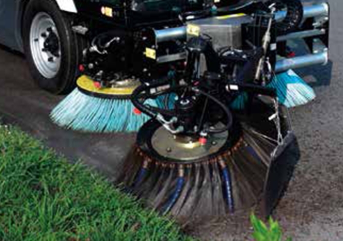 Scarab R2 RAVO R2, Compact Streetsweeper