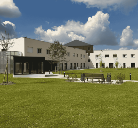 Clinique psychiatrique Les Boucles de Seine à Yvetot, Seine-Maritime (76), Normandie - conception et réalisation Espace Engineering Fayat, contractant général et maître d'oeuvre