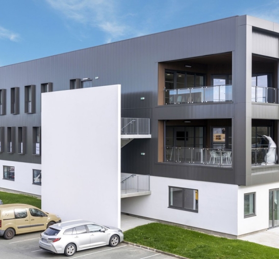 Bâtiment de bureaux à Puilboreau, Charente-Maritime (17), Nouvelle-Aquitaine - Conception et réalisation Espace Engineering Fayat, contractant général et maître d'œuvre
