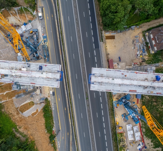 Razel-Bec Ligne 18  travaux viaduc ile de france