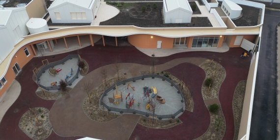 Image vu de haut de l'extérieur du Groupe Scolaire de La Courneuve