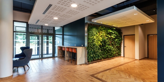 Aménagement intérieur bâtiment d'enseignement The Land 2 à Rennes, Ille-et-Vilaine (35), Bretagne - Conception et réalisation Espace Engineering Fayat, contractant général et maître d'œuvre
