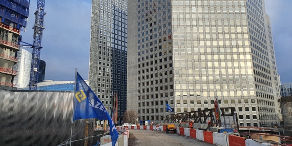 Passerelle La Defense Rose de Cherbourg Razel Bec