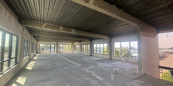 Réhabilitation bâtiment de bureaux à Pacé, Ille-et-Vilaine (35), Bretagne - conception et réalisation Espace Engineering Fayat, contractant général, maître d'oeuvre, architecture