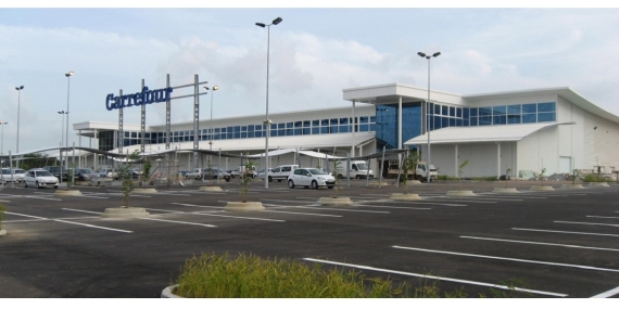 construction-centre-commercial-guyane-charpente-metallique.jpg