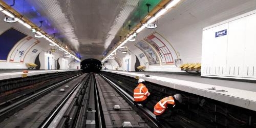 Semeru Ligne 11 Paris