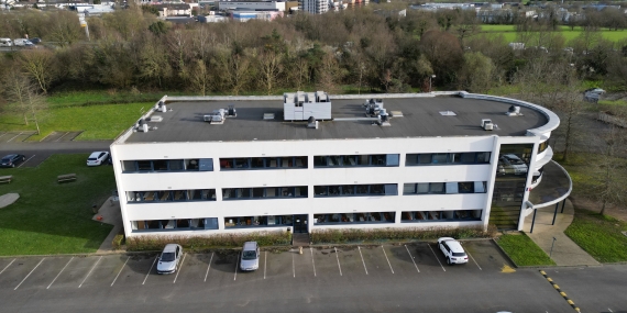 Bâtiment d'enseignement existant de l'AFTEC à Rennes, Ille-et-Vilaine (35), Bretagne - conception et réalisation Espace Engineering Fayat, contractant général et maître d'oeuvre