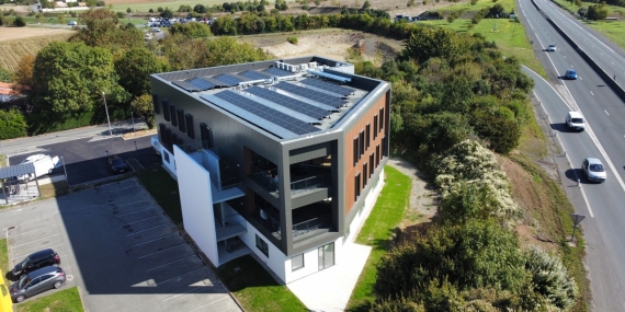 Bâtiment de bureaux à Puilboreau, Charente-Maritime (17), Nouvelle-Aquitaine - Conception et réalisation Espace Engineering Fayat, contractant général et maître d'œuvre
