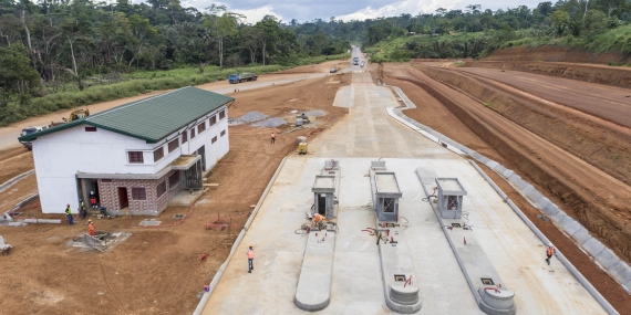 2023-05-Peage- MBANKOMO Photo _ ©Yves CHANOIT pour RAZEL Cameroun_ infrastructures linéaires