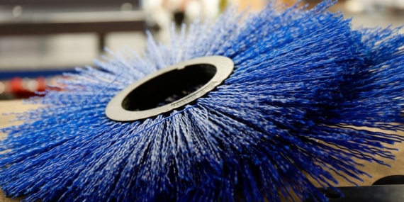 Widesweep brush segment.