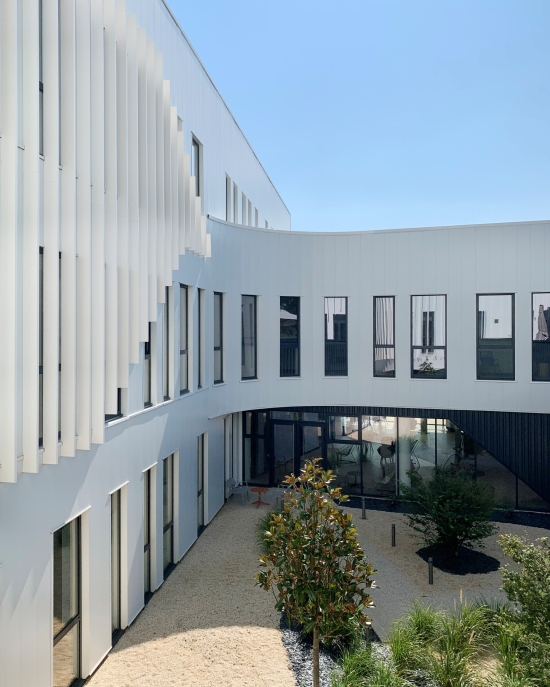 Bâtiment de bureaux Avem à Bruz, Ille-et-Vilaine (35), Bretagne - Conception et réalisation Espace Engineering Fayat, contractant général et maître d'œuvre