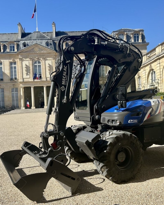 mecalac elysee 1.jpg