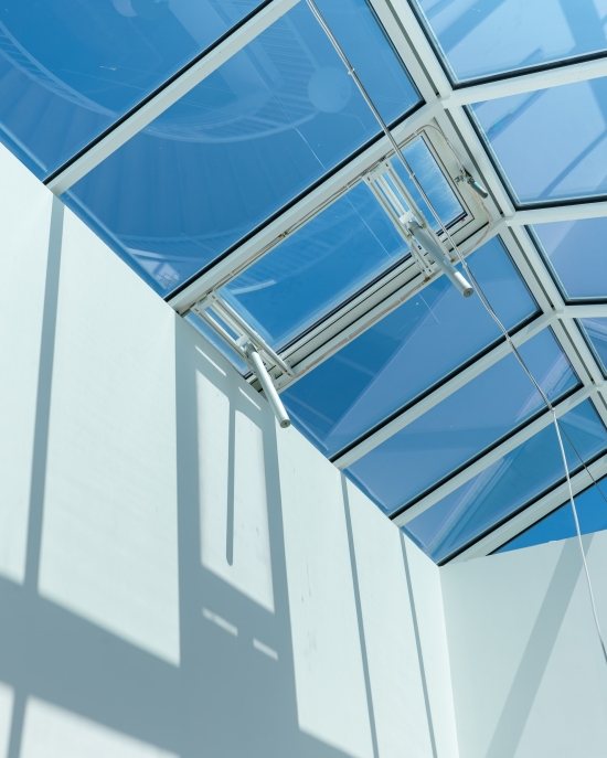 Verrière intérieure bâtiment de bureaux à Périgny(17) - conception et réalisation Espace Engineering Fayat