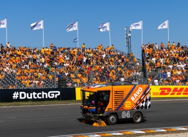 Sweeper_racetrack.jpg
