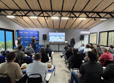 mla experience banner