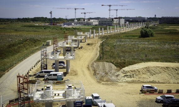Viaduc de la ligne 18 du Grand Paris Express - 6 - Piles-viaduc-Cote-Palaiseau.jpg
