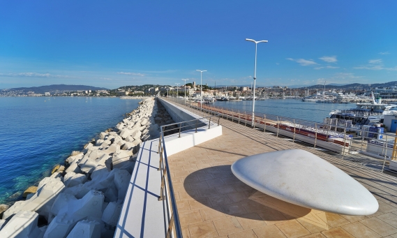 Razel Bec Digue Laubeuf Cannes