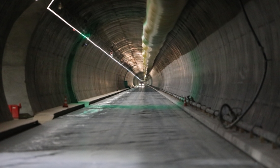 Razel-Bec Tunnel Frejus