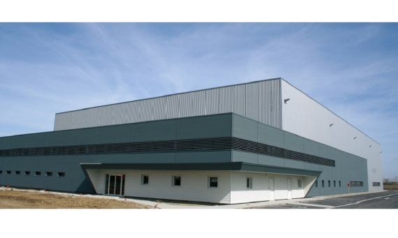 construction-metallique-centre-tri-laposte-plaisancedutouch.jpg