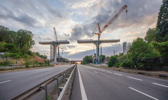 Razel-Bec Ligne 18 Pont RN118 travaux viaduc ile de france saclay