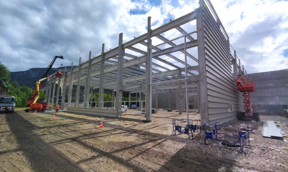 Charpente métallique d'un bâtiment pharmaceutique