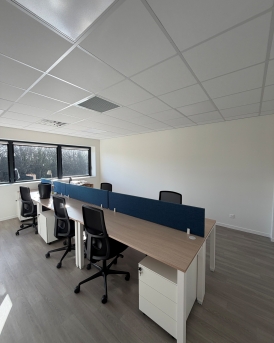 Espace bureau rénové bâtiment d'enseignement AFTEC à Rennes, Ille-et-Vilaine (35), Bretagne - conception et réalisation Espace Engineering Fayat, contractant général et maître d'oeuvre