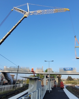 Gare avec les travaux jour