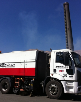 M6 truck-mounted sweeper.