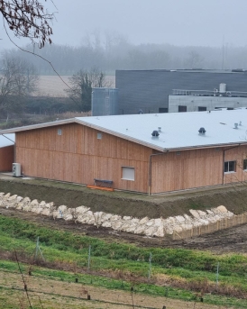 Légumerie et conserverie à Vourey (38).jpg