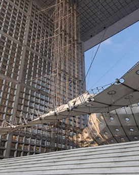 les-nuages-de-l-arche-paris-la-defense_content-1.jpg