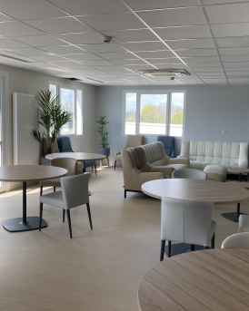 Aménagement intérieur clinique psychiatrique Les Boucles de Seine à Yvetot, Seine-Maritime (76), Normandie - conception et réalisation Espace Engineering Fayat, contractant général et maître d'œuvre