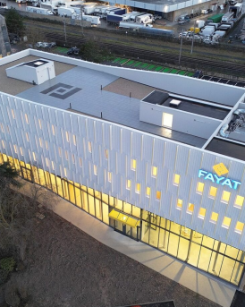 Vue nuit facade extérieure BOAMG