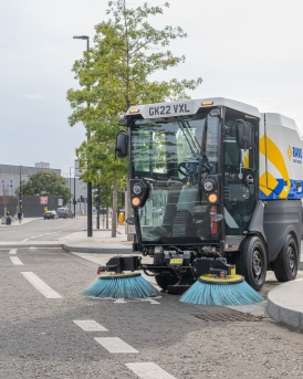 RAVO R1 sweeping in London.