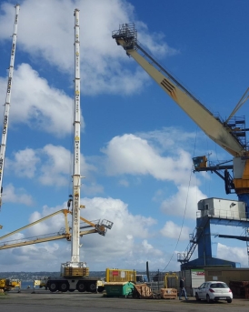 JOSEPH_PARIS_Refonte_grue_portuaire2-compressed.jpg