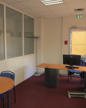 Avant bâtiment de bureau réhabilité Nameshield à Angers, Maine-et-Loire (49), Pays de la Loire - conception et réalisation Espace Engineering Fayat, contractant général et maître d'œuvre
