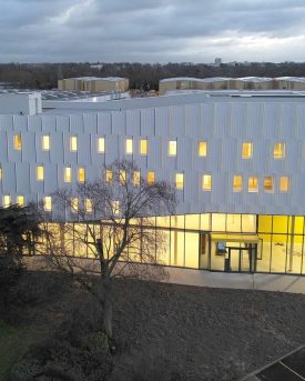 Vue nuit facade extérieure BOAMG