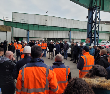 Discours du directeur de CJP en extérieur