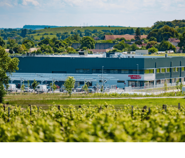 Bâtiment industriel Curtiss-Wright à Cognac, Charente (16), Nouvelle-Aquitaine - conception et réalisation Espace Engineering Fayat - contractant général et maître d'oeuvre