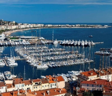 IGY ET FAYAT CONCESSION DU VIEUX PORT