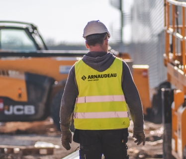 homme chasuble arnaudeau chantier