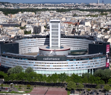Maison_de_la_radio_France.jpg