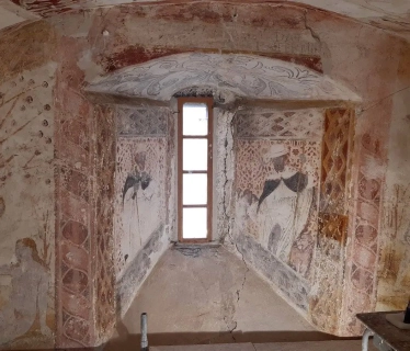 peintures murales dans la chapelle Saint-Calixte à Cazaux-Frechet